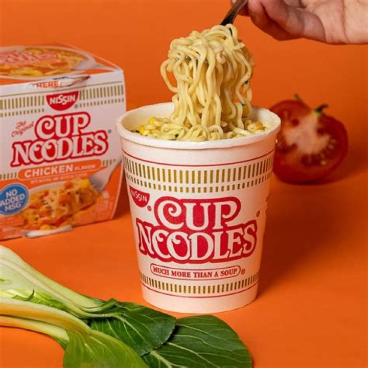 How do you cook instant cup noodles?