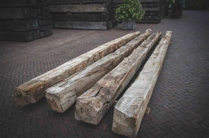 How do you restore old oak beams?