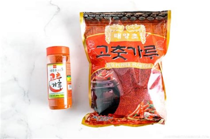 How hot is Korean chili powder?