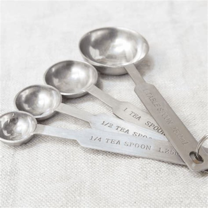 How many ounces is a teaspoon of yeast?