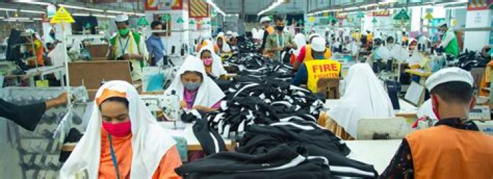 How many Puma workers are there?