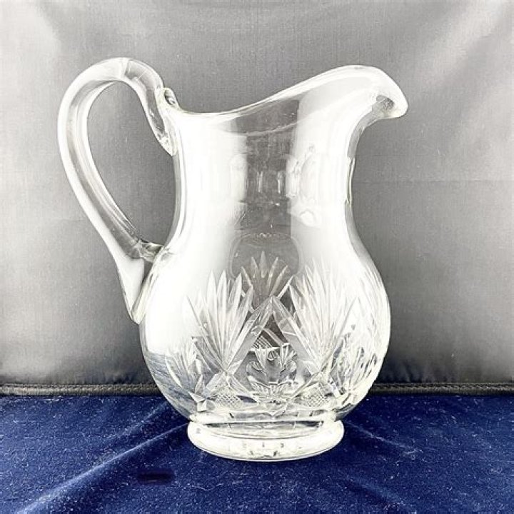 Is all Waterford Crystal hand cut?