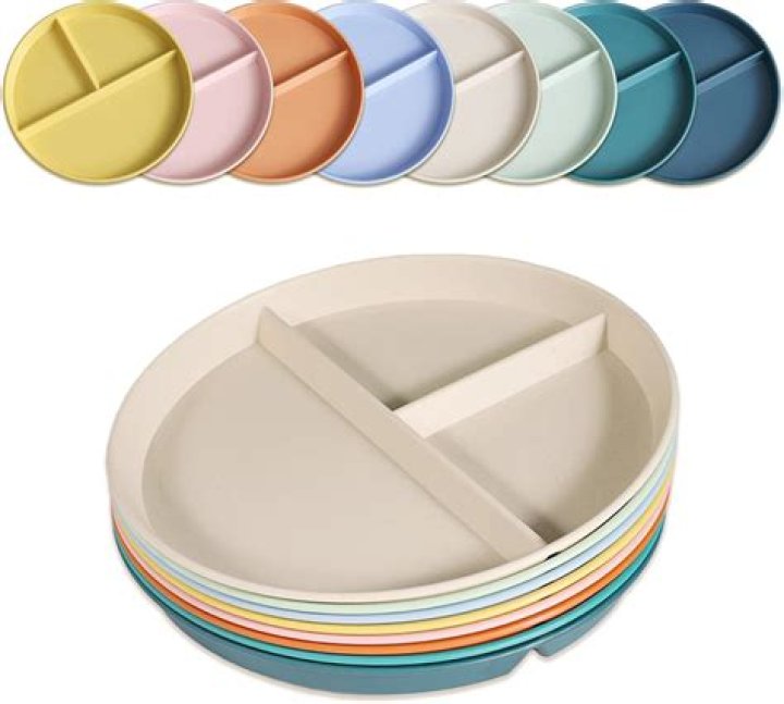 Is plastic plates microwave safe?