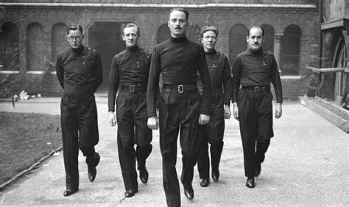 What did the Blackshirts do?
