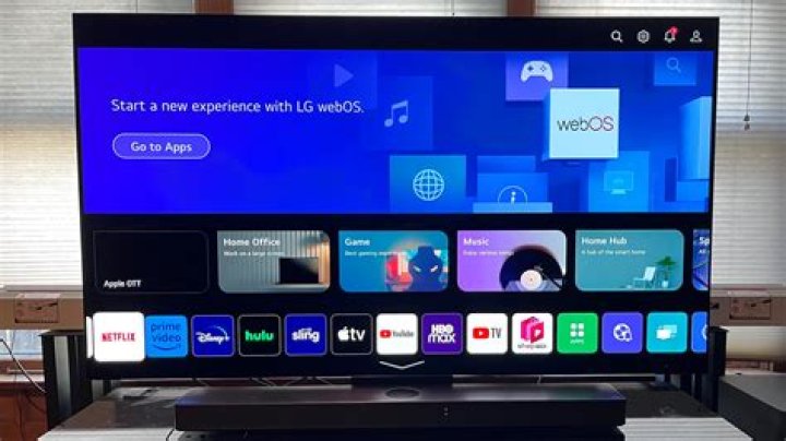 What size screen does the LG v10 have?
