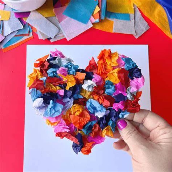 Which tissue paper is best for face?