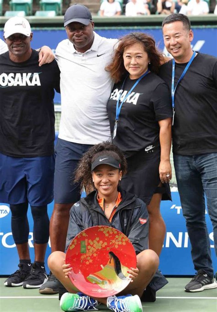 Who is Naomi Osaka's parents?
