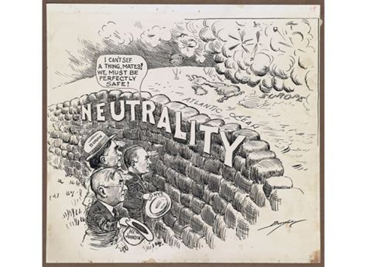 Why did the US want to stay neutral in ww2?